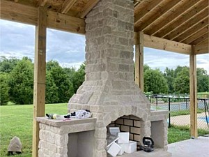 Outdoor Fireplaces & Fire Pit Kits